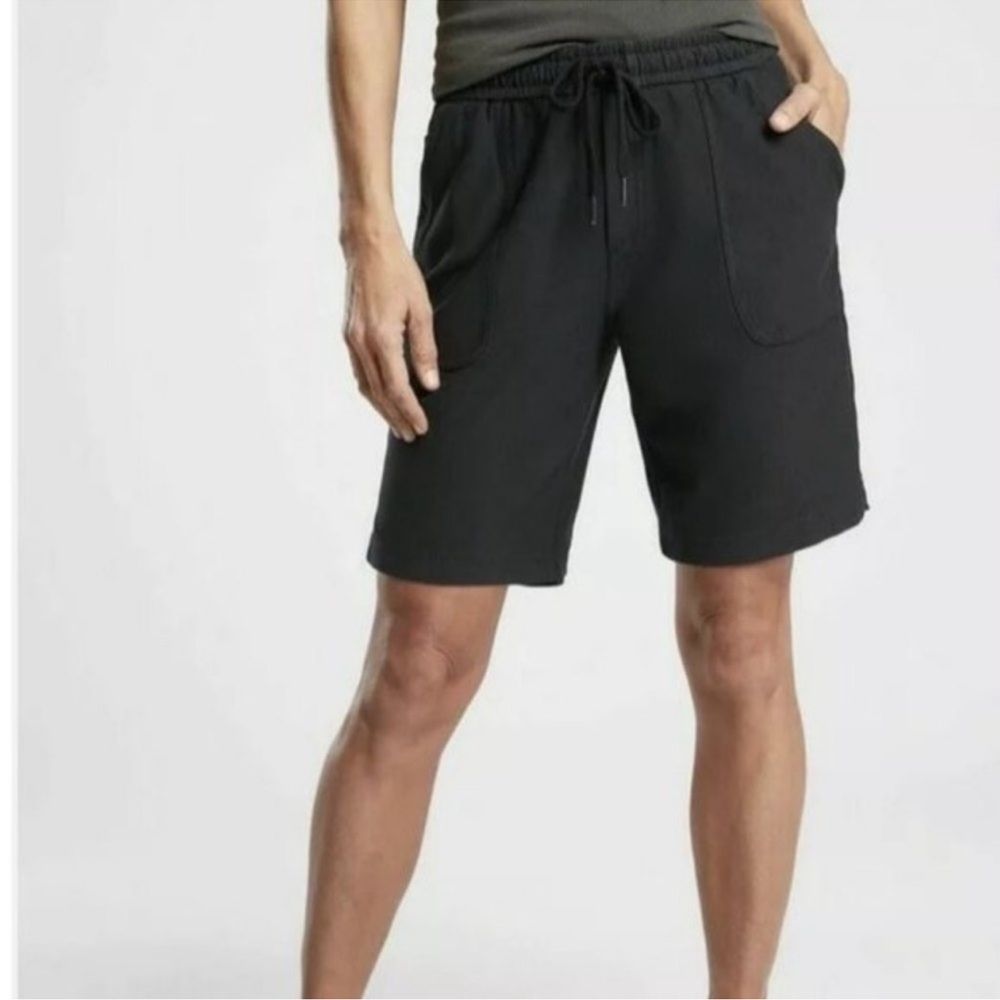 Athleta Farallon Bermuda Shorts Black M